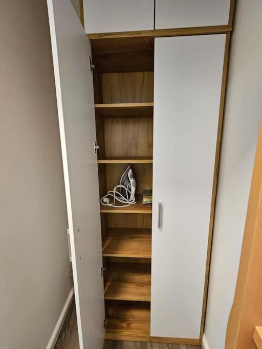 Affordable Suite In Vienna'S Hotpoint Exterior foto